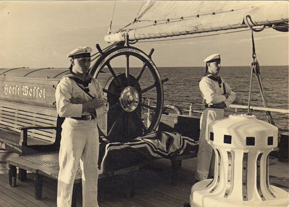 55a9014bbe72d_sss_hw_-_003_-_totenwache-2a429b59597c4cb2f5b91892cd2c20bd